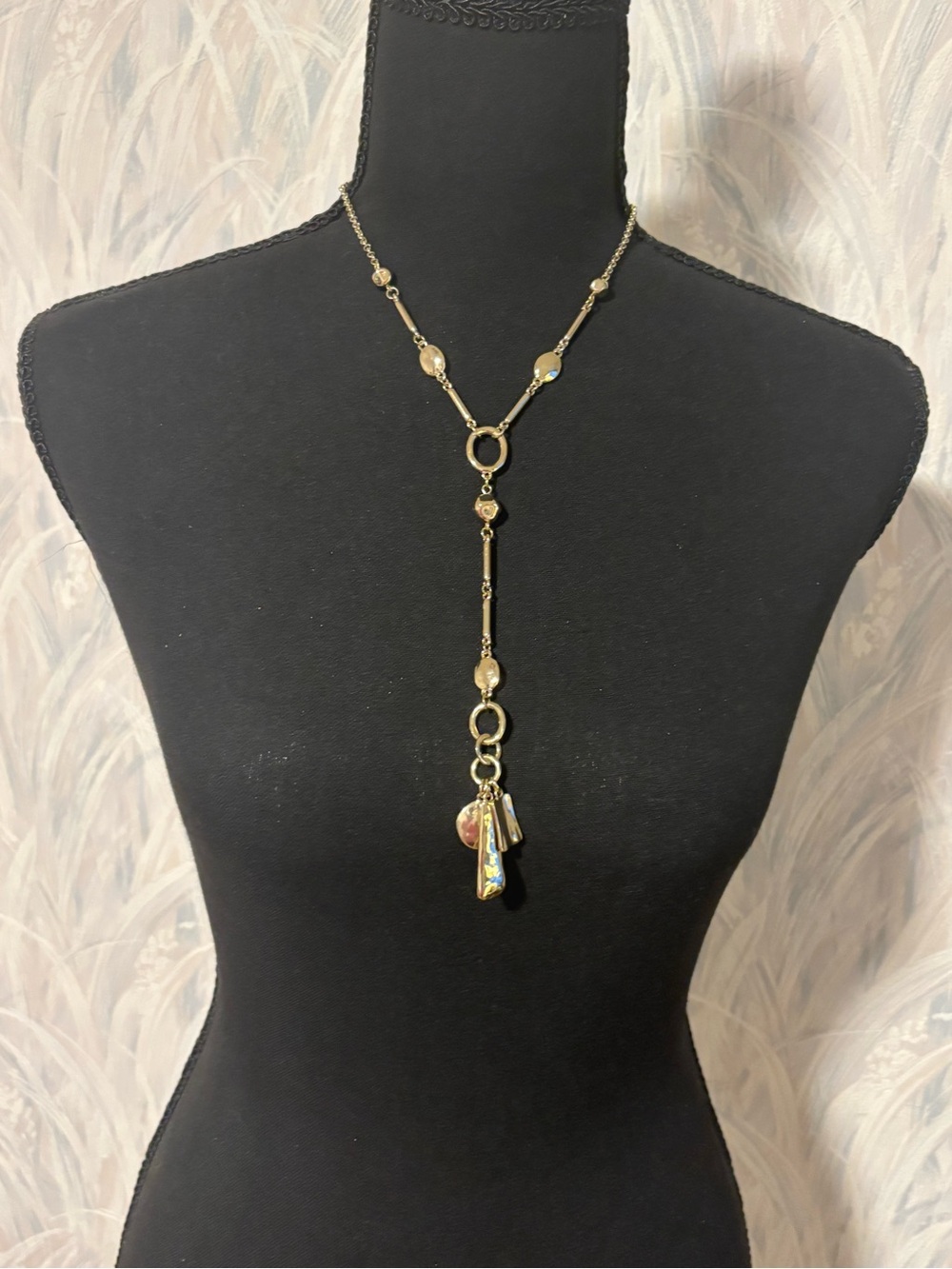 Chico’s Gold-Tone Drop Lariat Necklace with Crystal Charms 18”+4”